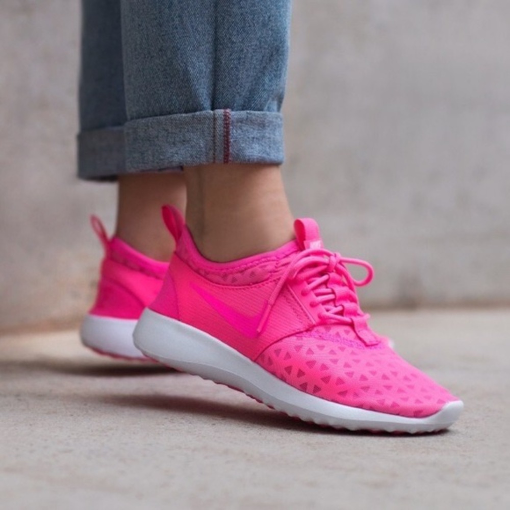 Nike Juvenate Pink